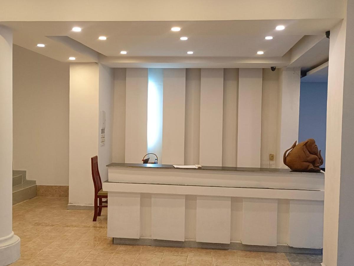 Vang Vieng Trendy Hotel מראה חיצוני תמונה